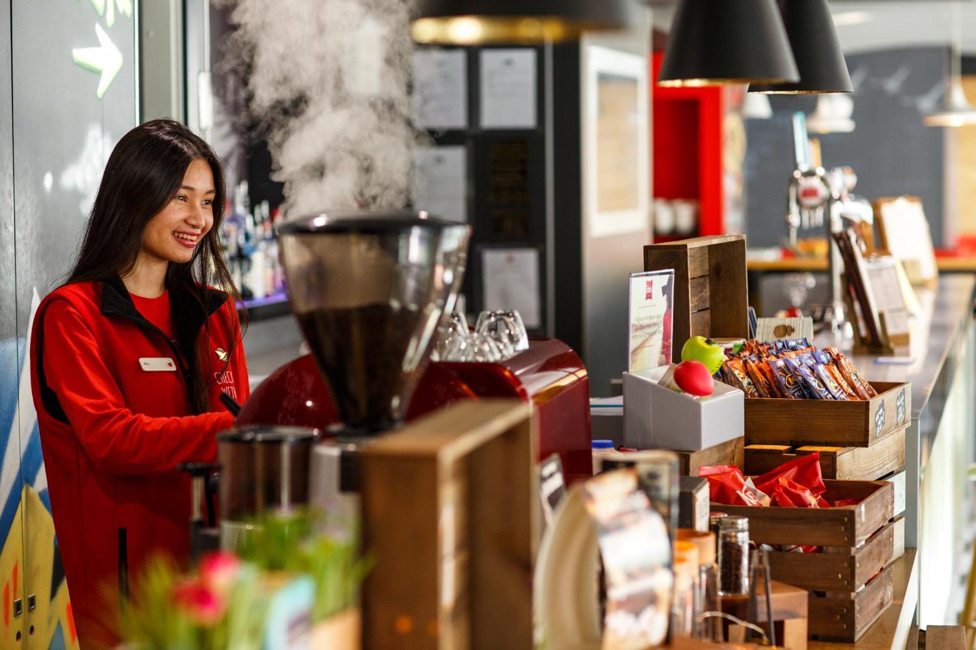布莱顿城市中心宜必思酒店 - 车站 布赖顿 外观 照片